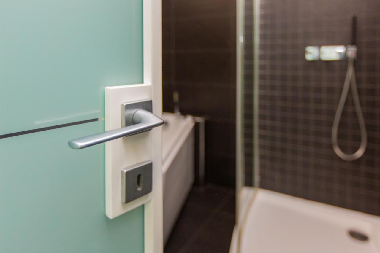 Hotel Al 4 Busto Arsizio Esterno foto