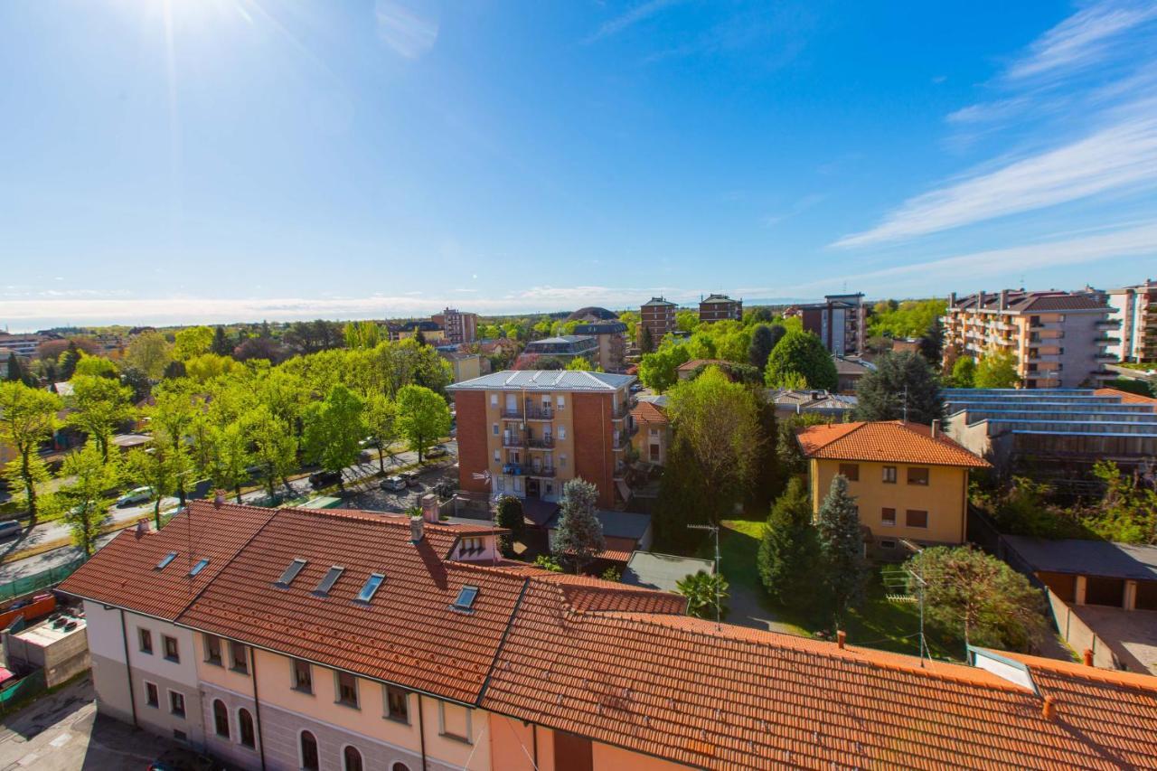 Hotel Al 4 Busto Arsizio Esterno foto